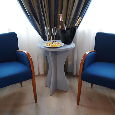 Hotel Lemi Benevento Bagian luar foto